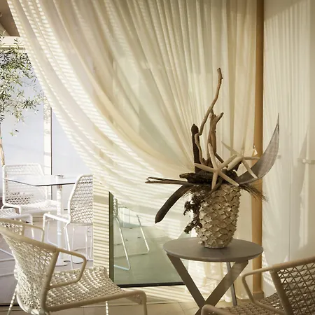 Ξενοδοχείο με διαμερίσματα & Mirabel Γκράντο