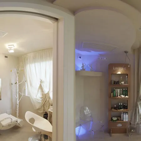 & Mirabel 3* Γκράντο