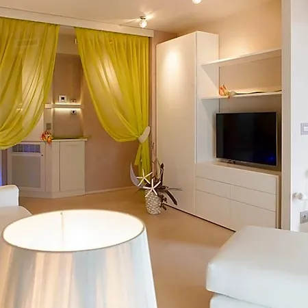 & Mirabel Apart-hotel
