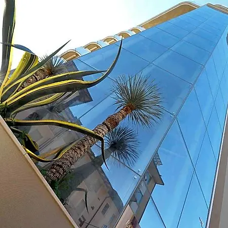 Apart-hotel & Mirabel 3*