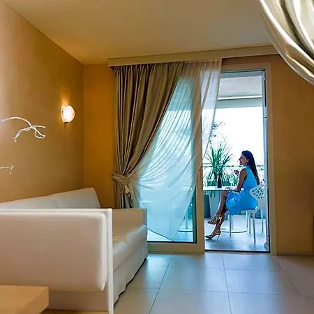 Apart-hotel & Mirabel Grado