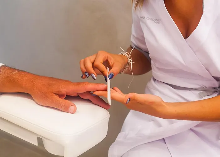 & Mirabel Apartmanhotel 3*