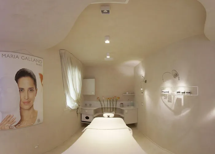 & Mirabel Apartmanhotel