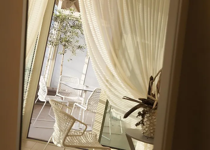 Apartmanhotel & Mirabel