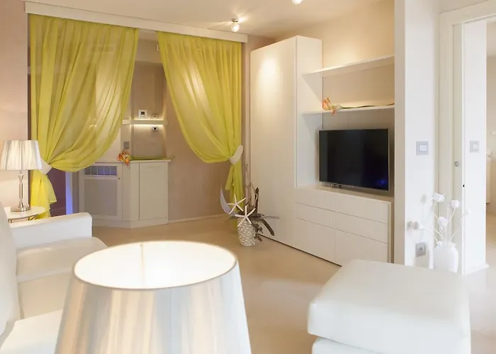 Apartmanhotel & Mirabel